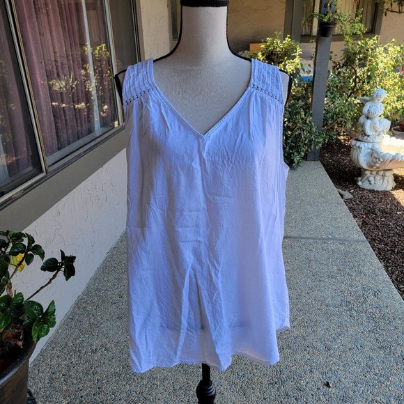 Old Navy Tops - Old Navy top sz XL